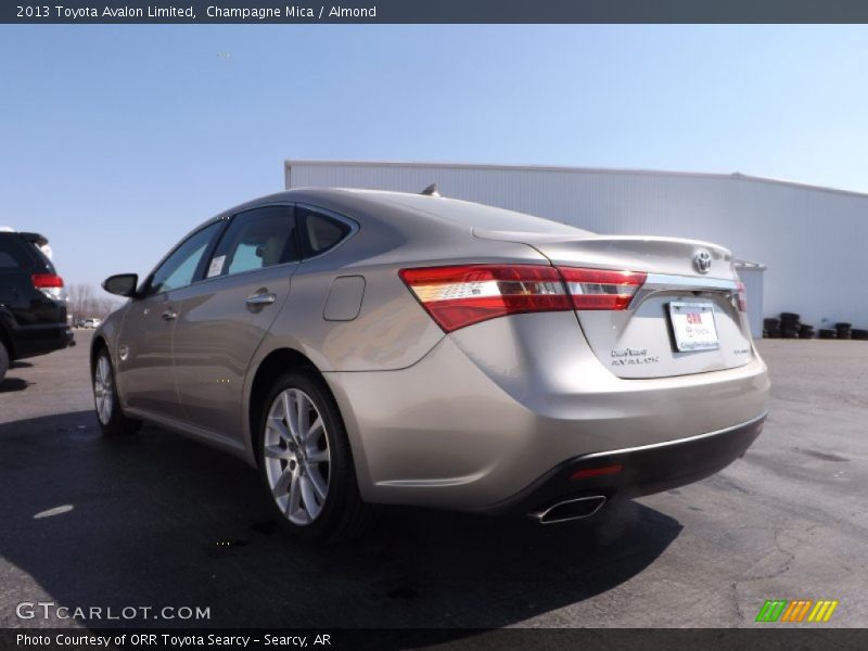 Champagne Mica / Almond 2013 Toyota Avalon Limited