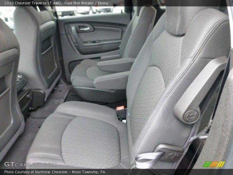Gold Mist Metallic / Ebony 2010 Chevrolet Traverse LT AWD