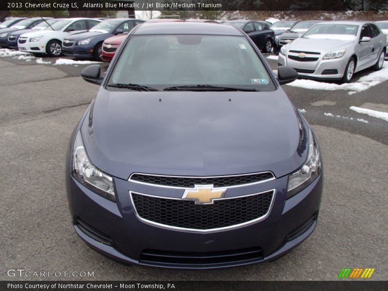 Atlantis Blue Metallic / Jet Black/Medium Titanium 2013 Chevrolet Cruze LS