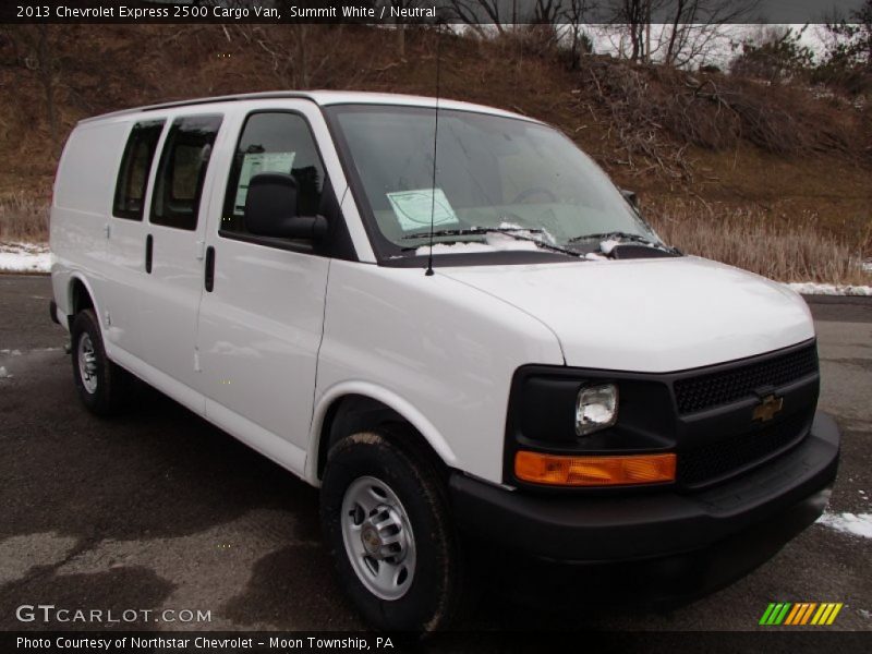 Summit White / Neutral 2013 Chevrolet Express 2500 Cargo Van