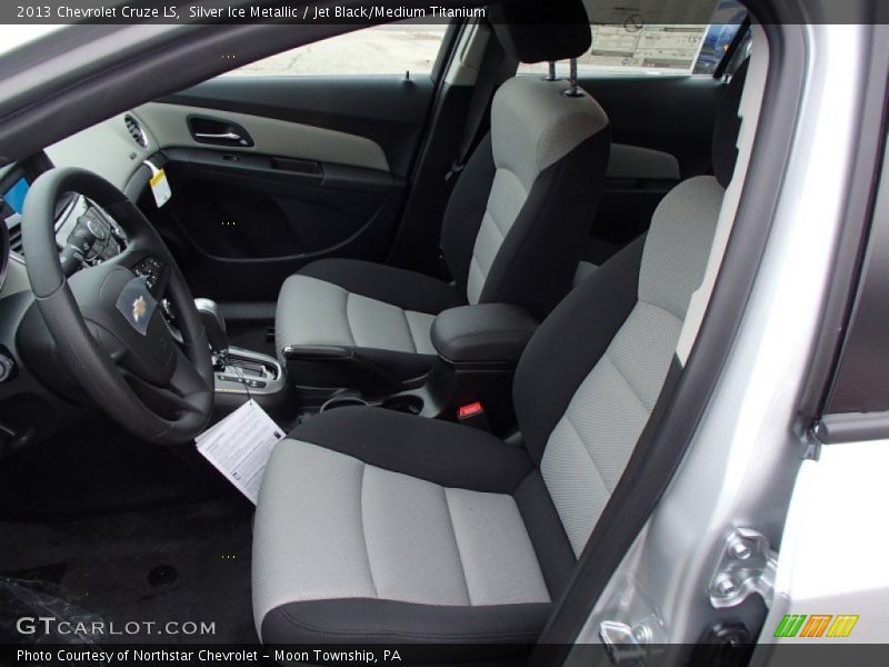 Silver Ice Metallic / Jet Black/Medium Titanium 2013 Chevrolet Cruze LS
