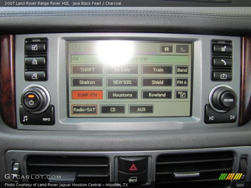 Controls of 2007 Range Rover HSE