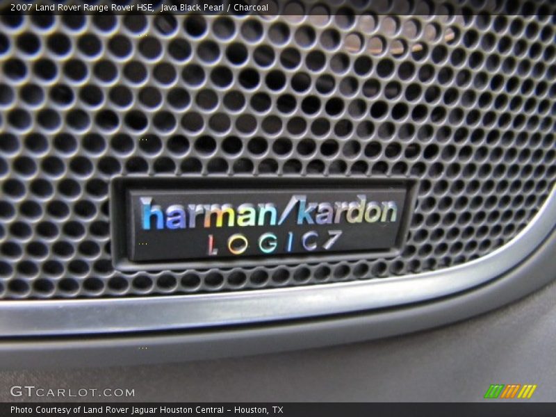 Audio System of 2007 Range Rover HSE