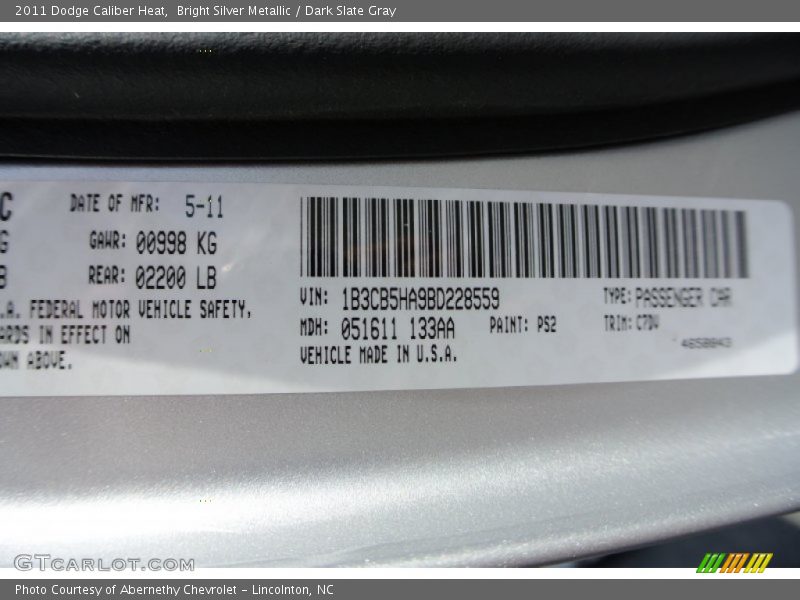 Bright Silver Metallic / Dark Slate Gray 2011 Dodge Caliber Heat