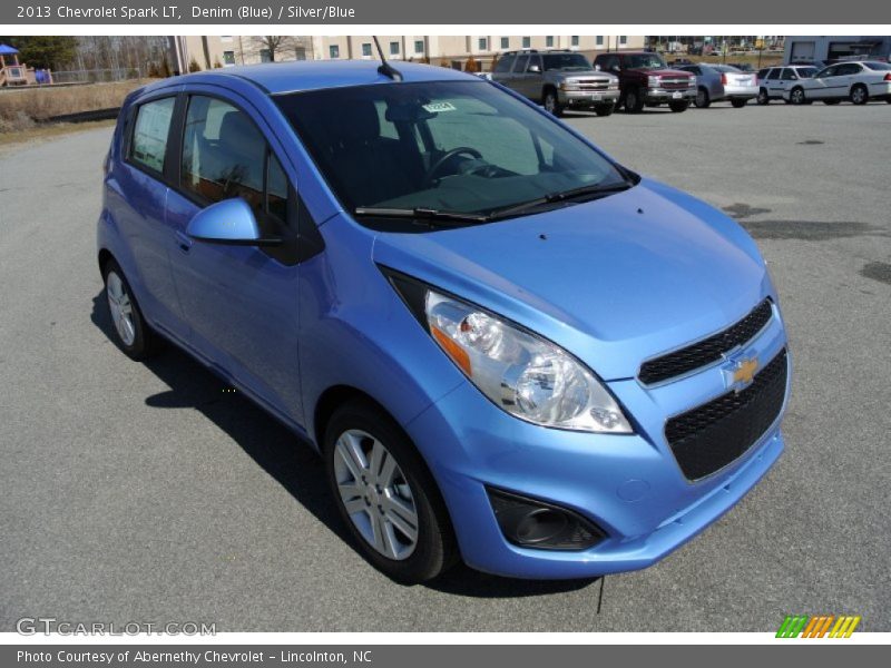 Front 3/4 View of 2013 Spark LT