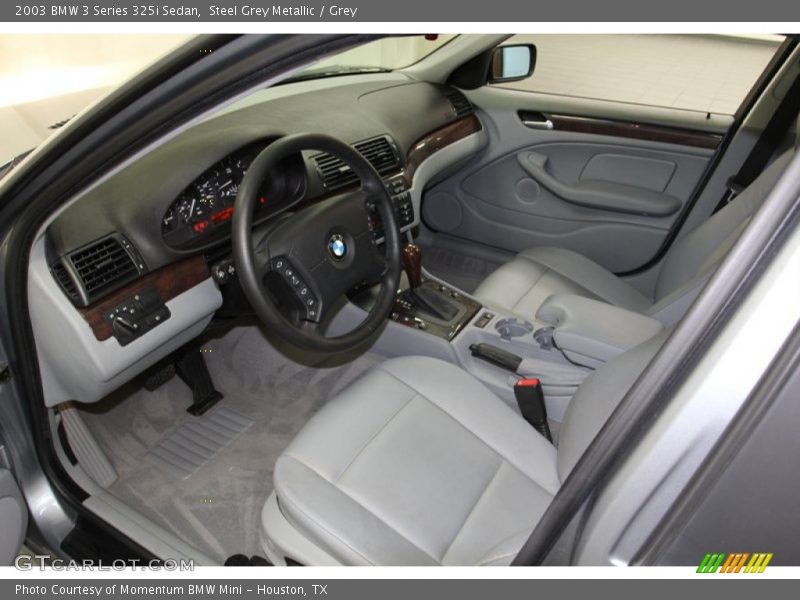 Grey Interior - 2003 3 Series 325i Sedan 