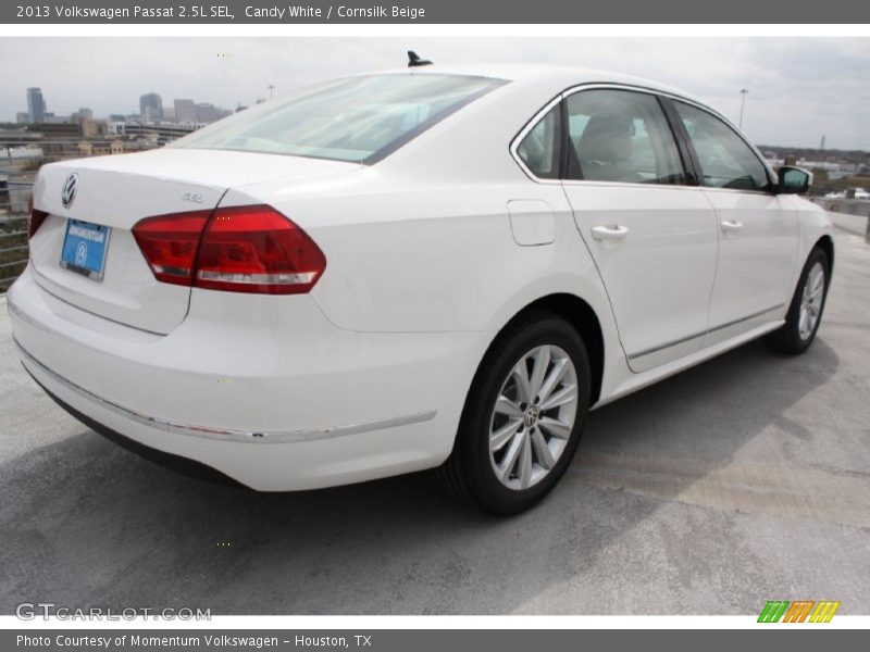 Candy White / Cornsilk Beige 2013 Volkswagen Passat 2.5L SEL