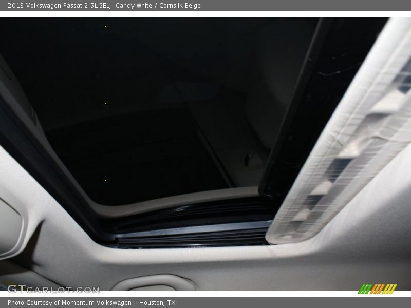 Candy White / Cornsilk Beige 2013 Volkswagen Passat 2.5L SEL