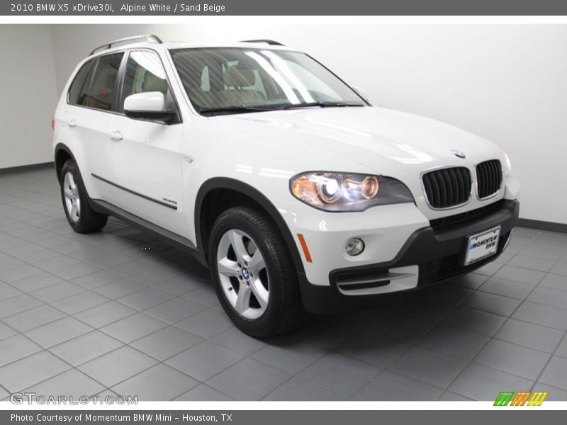 Alpine White / Sand Beige 2010 BMW X5 xDrive30i
