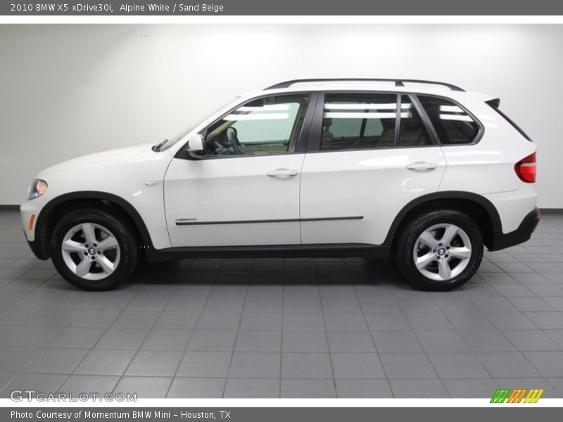 Alpine White / Sand Beige 2010 BMW X5 xDrive30i