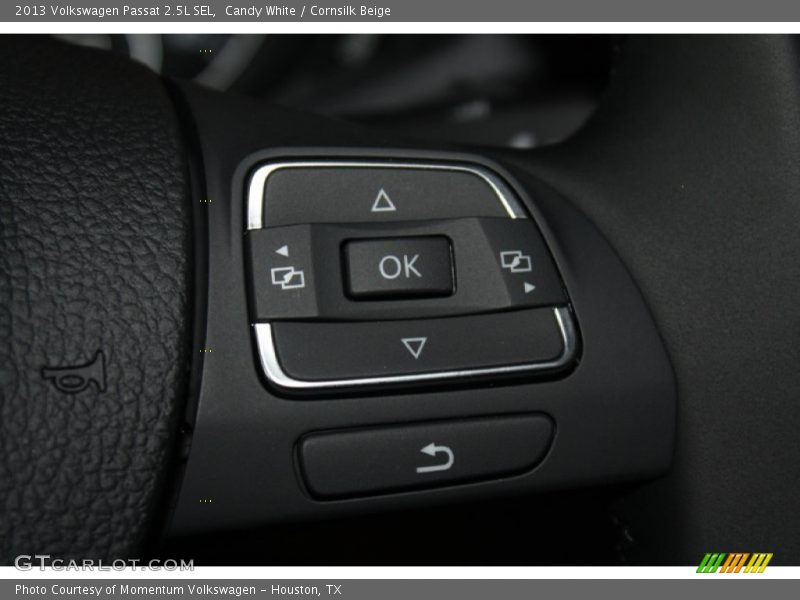 Candy White / Cornsilk Beige 2013 Volkswagen Passat 2.5L SEL