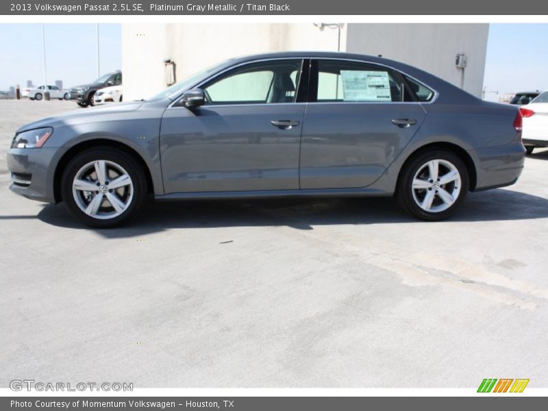 Platinum Gray Metallic / Titan Black 2013 Volkswagen Passat 2.5L SE