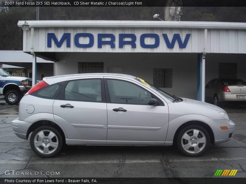 CD Silver Metallic / Charcoal/Light Flint 2007 Ford Focus ZX5 SES Hatchback