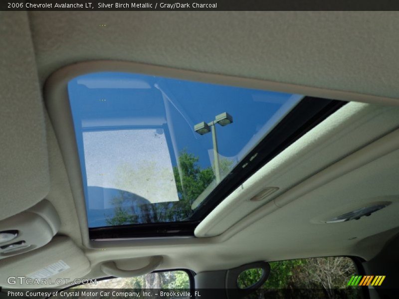 Silver Birch Metallic / Gray/Dark Charcoal 2006 Chevrolet Avalanche LT