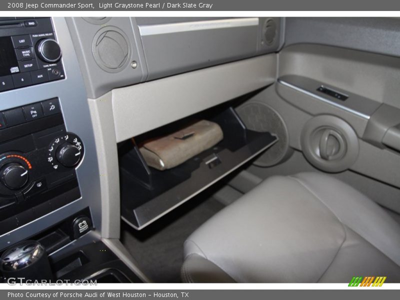 Light Graystone Pearl / Dark Slate Gray 2008 Jeep Commander Sport