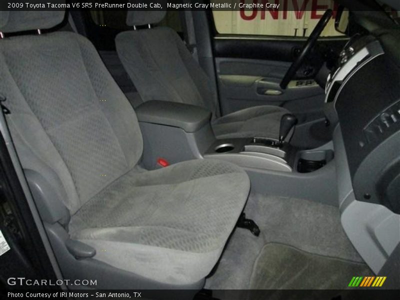 Magnetic Gray Metallic / Graphite Gray 2009 Toyota Tacoma V6 SR5 PreRunner Double Cab