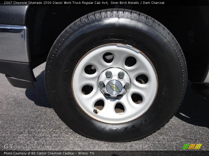 Silver Birch Metallic / Dark Charcoal 2007 Chevrolet Silverado 1500 Classic Work Truck Regular Cab 4x4