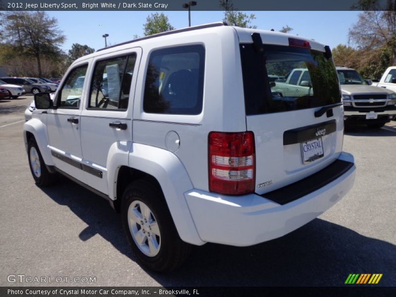 Bright White / Dark Slate Gray 2012 Jeep Liberty Sport