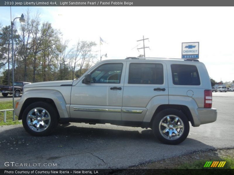 Light Sandstone Pearl / Pastel Pebble Beige 2010 Jeep Liberty Limited 4x4