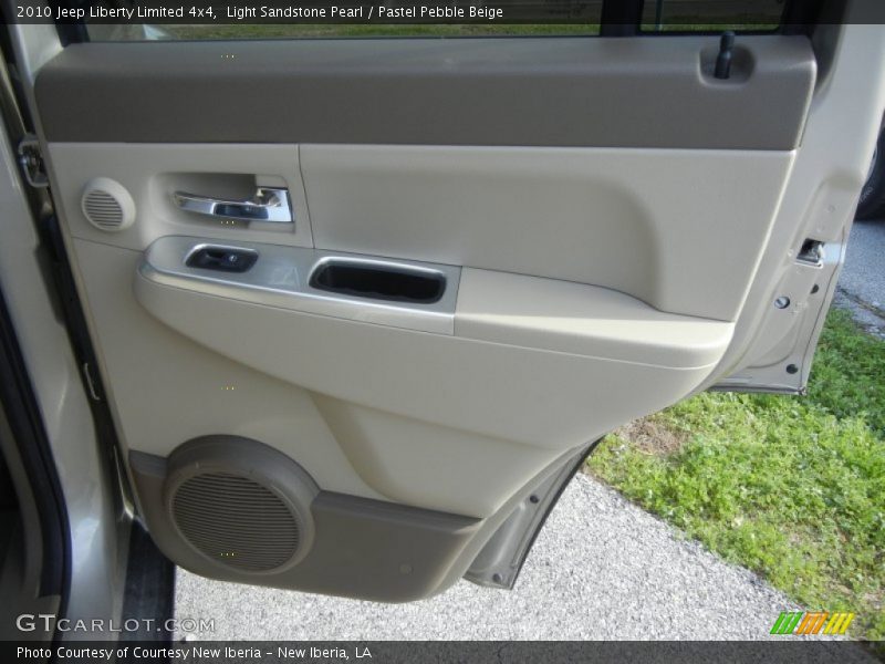 Light Sandstone Pearl / Pastel Pebble Beige 2010 Jeep Liberty Limited 4x4