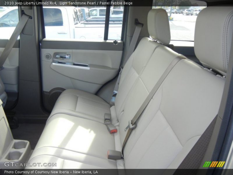 Light Sandstone Pearl / Pastel Pebble Beige 2010 Jeep Liberty Limited 4x4