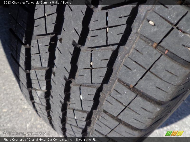 Summit White / Ebony 2013 Chevrolet Tahoe LS