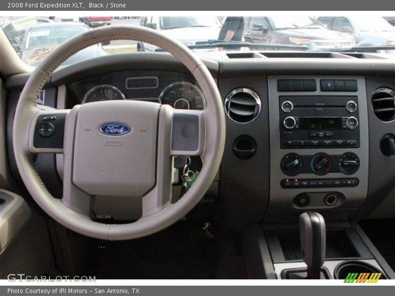 Black / Stone 2008 Ford Expedition XLT