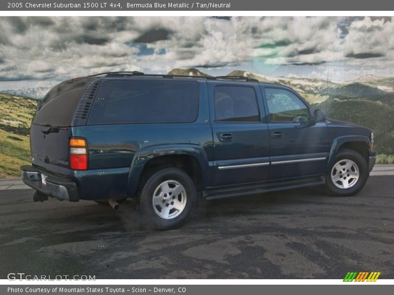 Bermuda Blue Metallic / Tan/Neutral 2005 Chevrolet Suburban 1500 LT 4x4