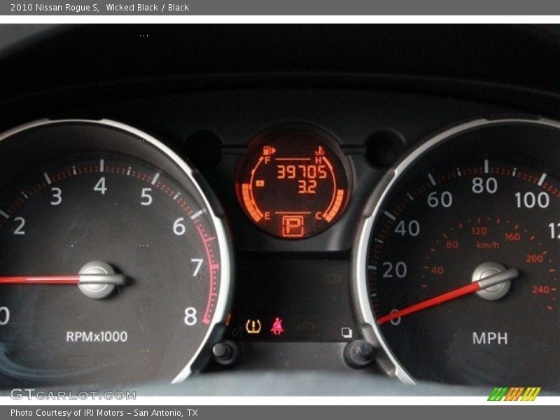 Wicked Black / Black 2010 Nissan Rogue S