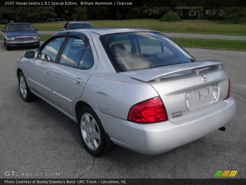 Brilliant Aluminum / Charcoal 2005 Nissan Sentra 1.8 S Special Edition