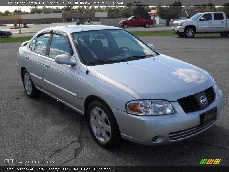 Brilliant Aluminum / Charcoal 2005 Nissan Sentra 1.8 S Special Edition