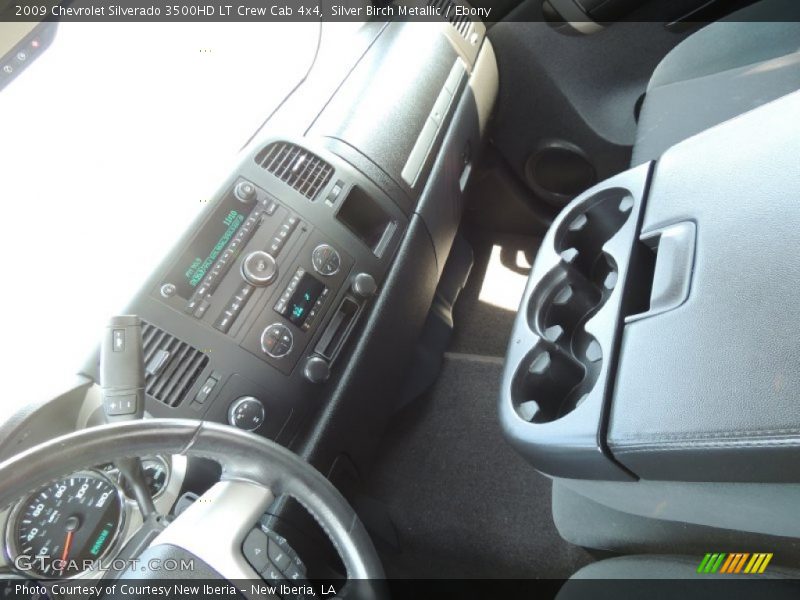 Silver Birch Metallic / Ebony 2009 Chevrolet Silverado 3500HD LT Crew Cab 4x4