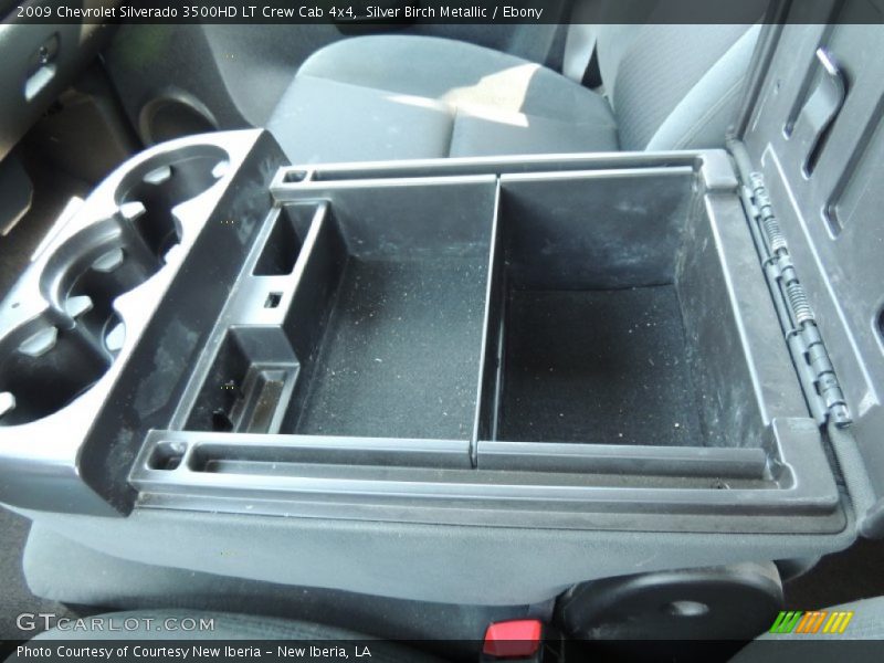 Silver Birch Metallic / Ebony 2009 Chevrolet Silverado 3500HD LT Crew Cab 4x4