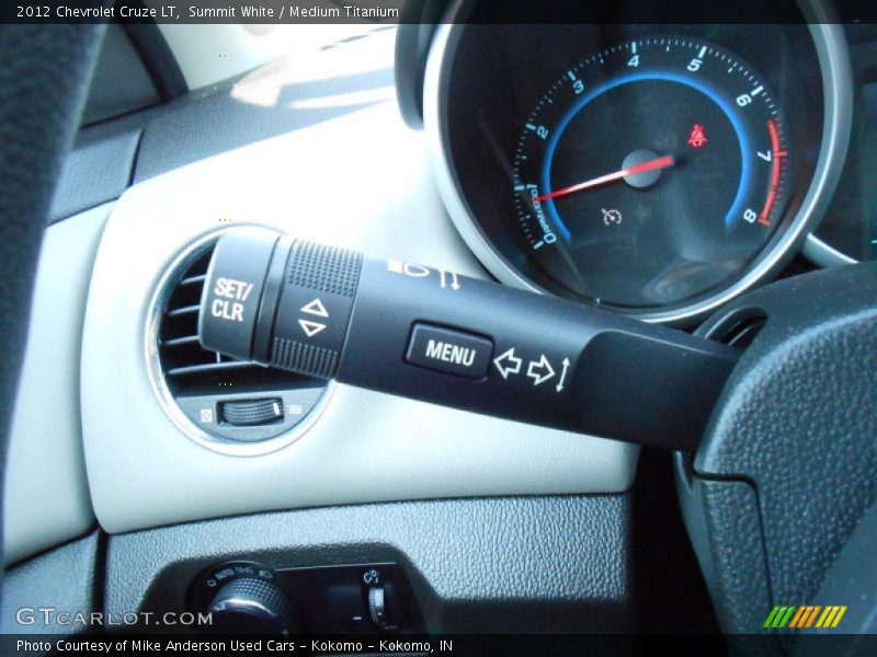 Summit White / Medium Titanium 2012 Chevrolet Cruze LT