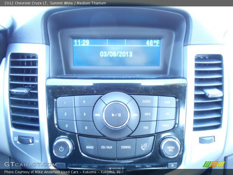 Summit White / Medium Titanium 2012 Chevrolet Cruze LT