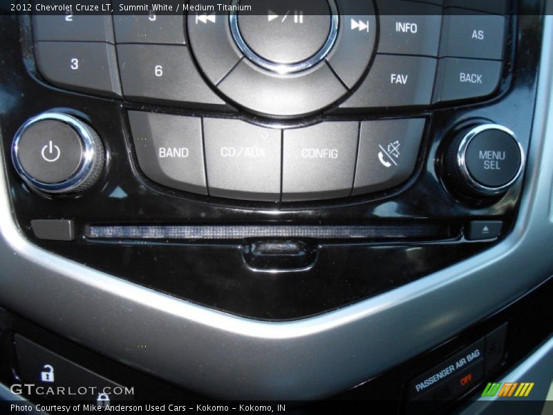 Summit White / Medium Titanium 2012 Chevrolet Cruze LT