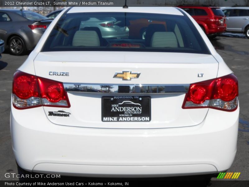 Summit White / Medium Titanium 2012 Chevrolet Cruze LT