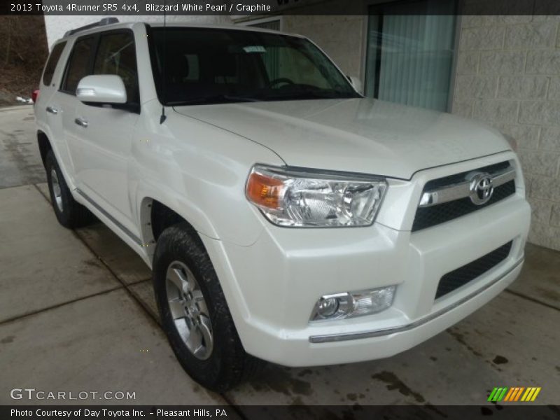 Blizzard White Pearl / Graphite 2013 Toyota 4Runner SR5 4x4