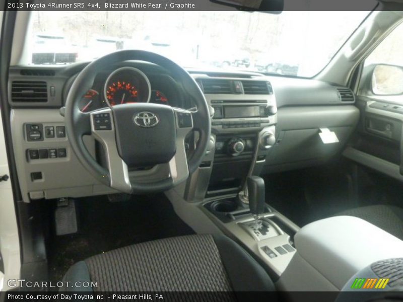 Blizzard White Pearl / Graphite 2013 Toyota 4Runner SR5 4x4