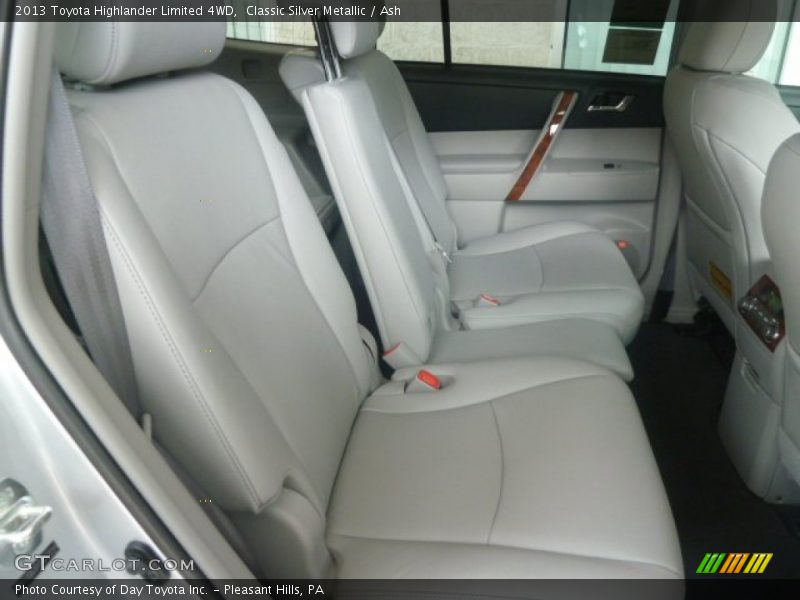 Classic Silver Metallic / Ash 2013 Toyota Highlander Limited 4WD
