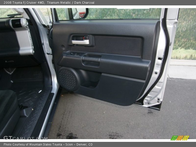 Titanium Metallic / Dark Charcoal 2008 Toyota FJ Cruiser 4WD
