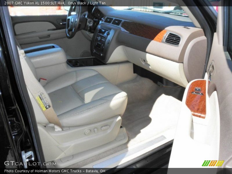 Onyx Black / Light Tan 2007 GMC Yukon XL 1500 SLT 4x4