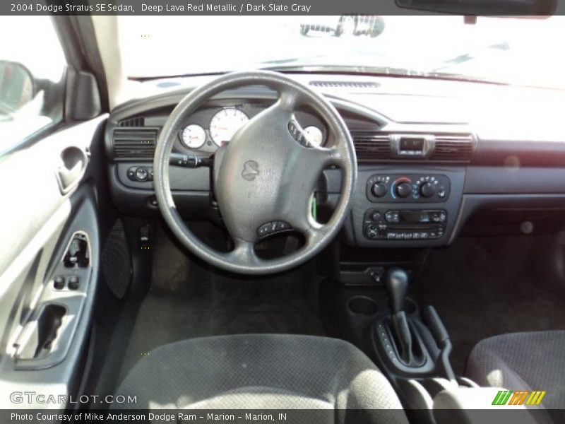 Deep Lava Red Metallic / Dark Slate Gray 2004 Dodge Stratus SE Sedan