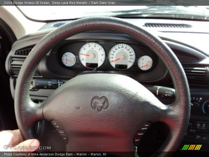 Deep Lava Red Metallic / Dark Slate Gray 2004 Dodge Stratus SE Sedan