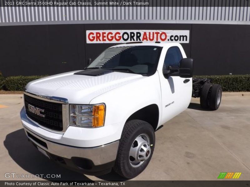 Summit White / Dark Titanium 2013 GMC Sierra 3500HD Regular Cab Chassis