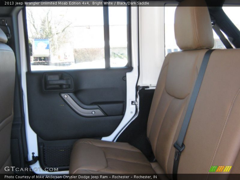 Bright White / Black/Dark Saddle 2013 Jeep Wrangler Unlimited Moab Edition 4x4