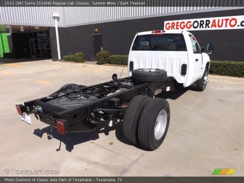 Summit White / Dark Titanium 2013 GMC Sierra 3500HD Regular Cab Chassis