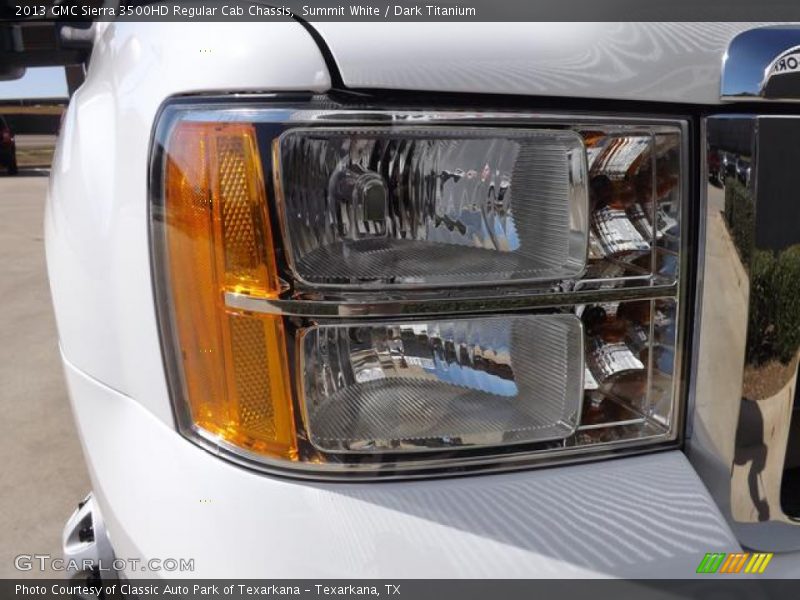 Summit White / Dark Titanium 2013 GMC Sierra 3500HD Regular Cab Chassis