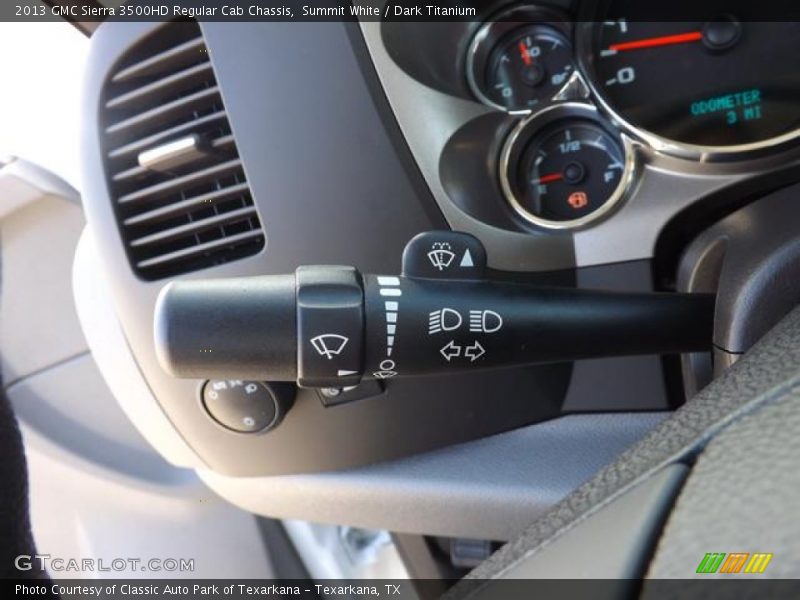 Summit White / Dark Titanium 2013 GMC Sierra 3500HD Regular Cab Chassis