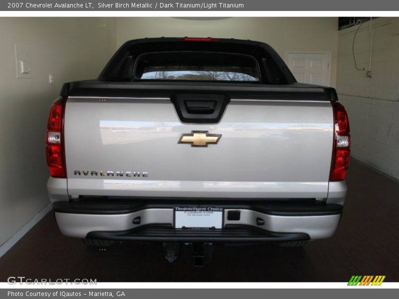 Silver Birch Metallic / Dark Titanium/Light Titanium 2007 Chevrolet Avalanche LT